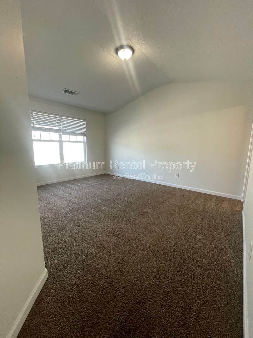 Wonderful, 3 bedroom, 2.5 bath townhome in sought after Atlanta neighborhood by Platinum Property Management Services, Inc. property image