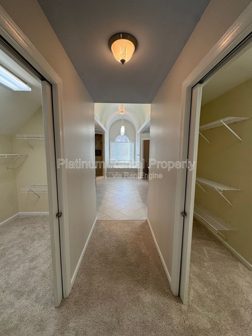 Exquisite 6 Bedroom home in Alpharetta / Roswell for rent by Platinum Property Management Services, Inc. property image