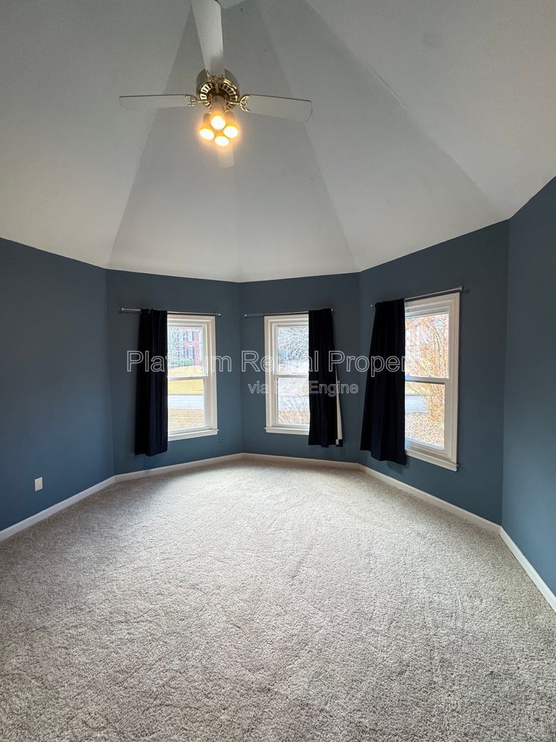 Exquisite 6 Bedroom home in Alpharetta / Roswell for rent by Platinum Property Management Services, Inc. property image