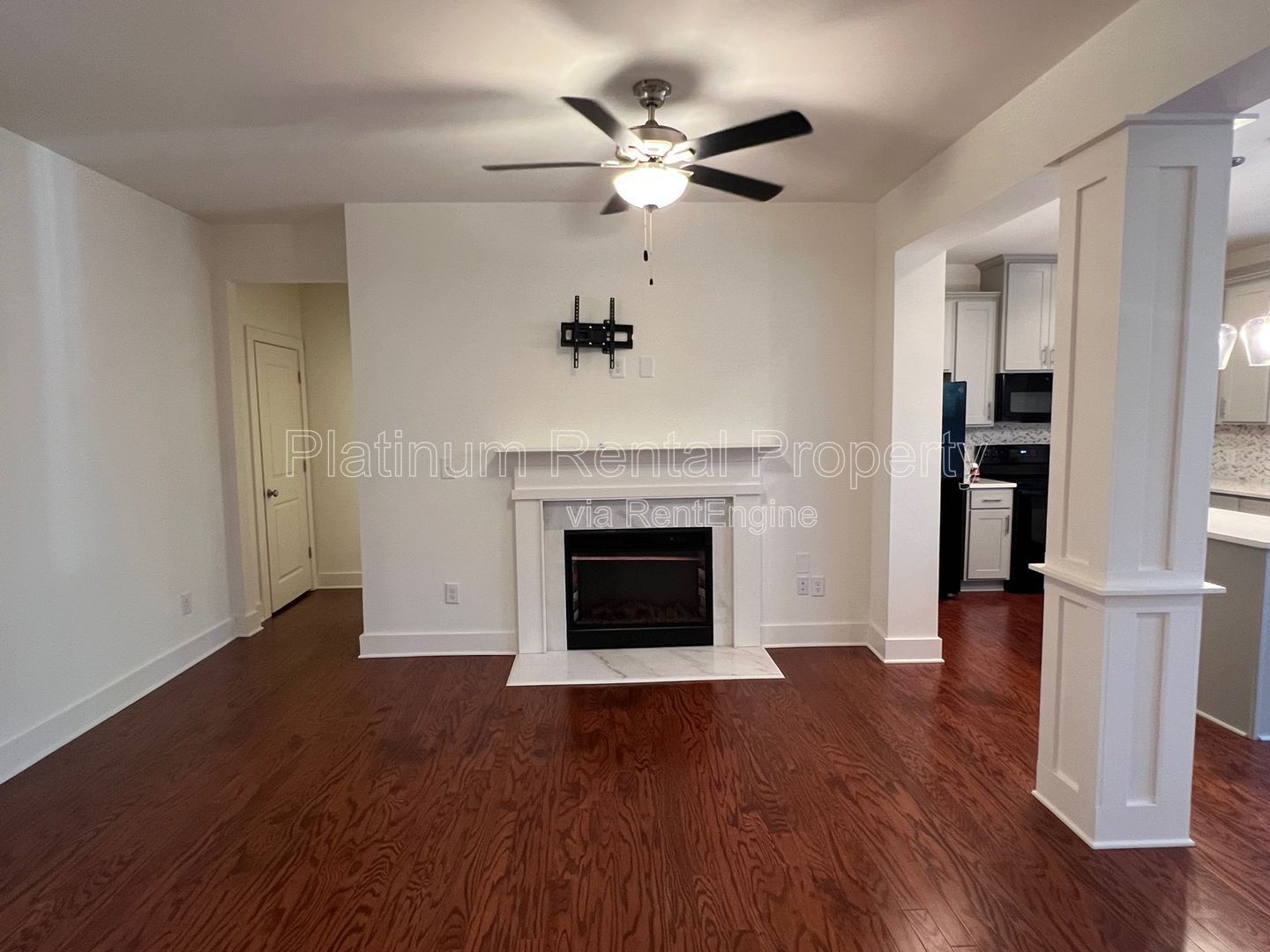 Gorgeous, 3-bedroom townhome is highly sought after Auburn community, by Platinum Property Management Services, Inc. property image