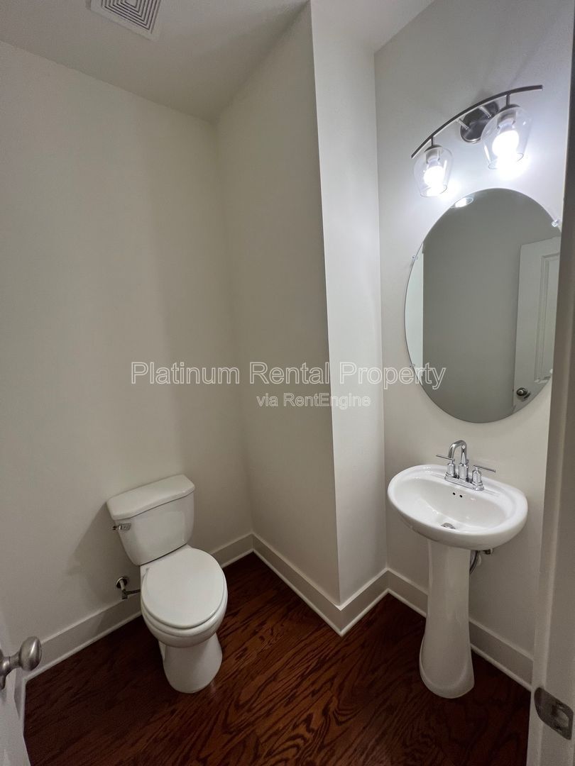 Gorgeous, 3-bedroom townhome is highly sought after Auburn community, by Platinum Property Management Services, Inc. property image