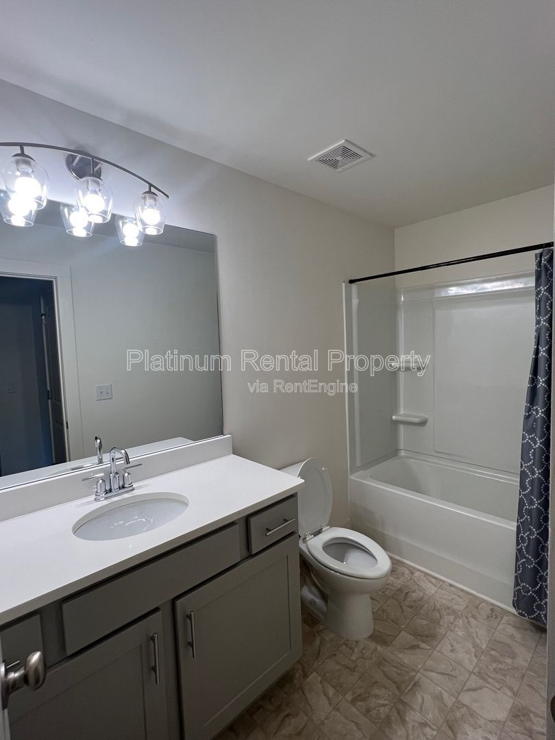 Gorgeous, 3-bedroom townhome is highly sought after Auburn community, by Platinum Property Management Services, Inc. property image