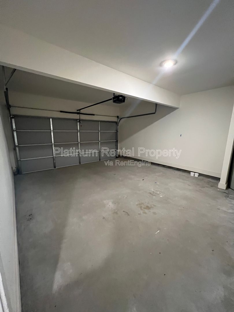 Gorgeous, 3-bedroom townhome is highly sought after Auburn community, by Platinum Property Management Services, Inc. property image