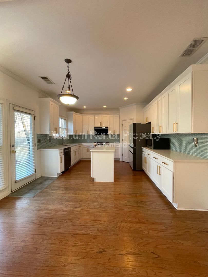 Come home for the holidays to this amazing 5 bedroom home in desirable Hampton Park subdivision in Buford, by Platinum Property Management Services, Inc. property image