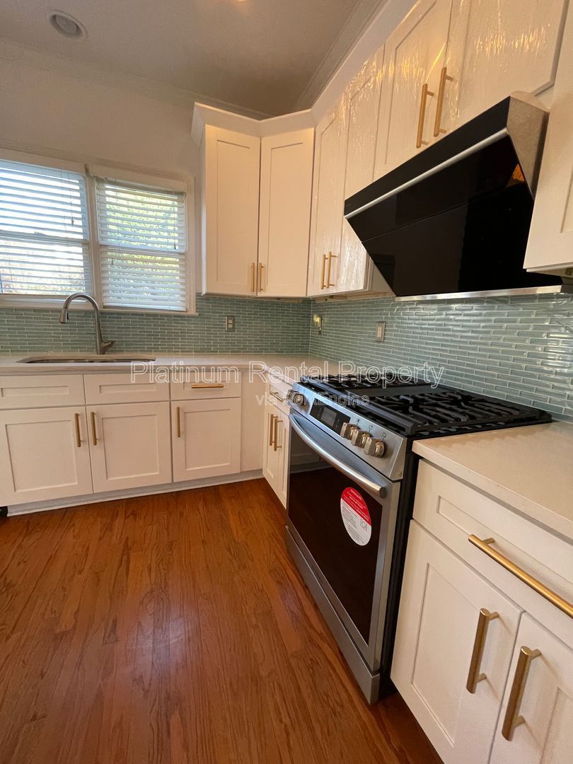 Come home for the holidays to this amazing 5 bedroom home in desirable Hampton Park subdivision in Buford, by Platinum Property Management Services, Inc. property image