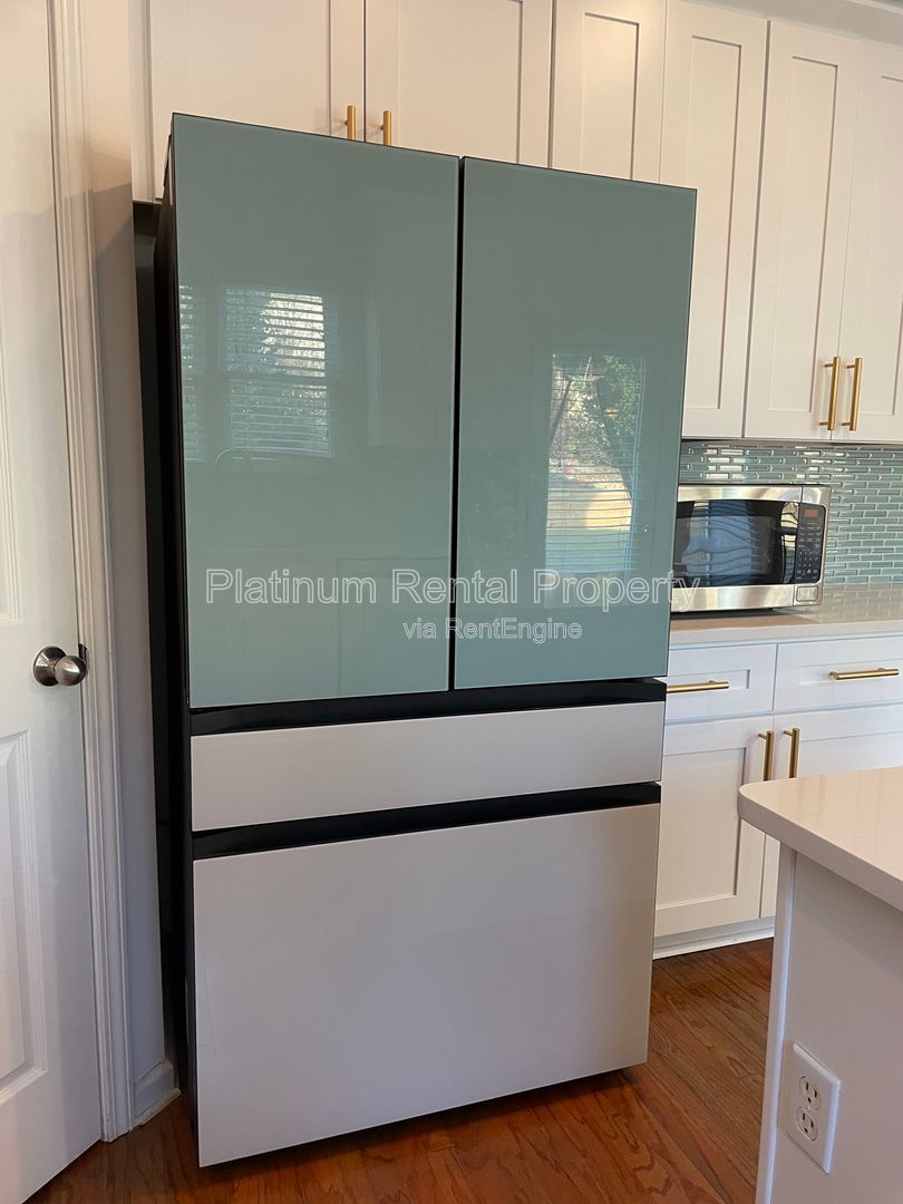 Come home for the holidays to this amazing 5 bedroom home in desirable Hampton Park subdivision in Buford, by Platinum Property Management Services, Inc. property image