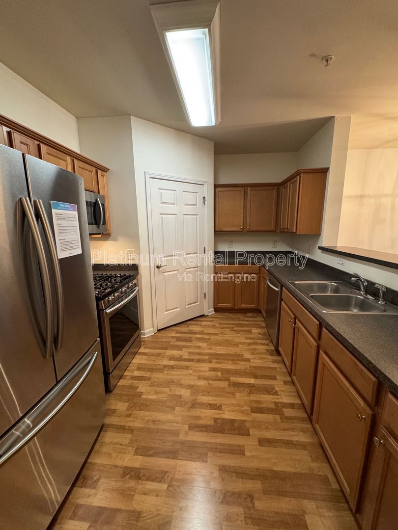 2 Bedroom Condo in Amazing Smyrna / Vinings for rent by Platinum Property Management Services, Inc. property image