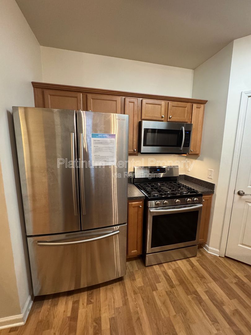 2 Bedroom Condo in Amazing Smyrna / Vinings for rent by Platinum Property Management Services, Inc. property image