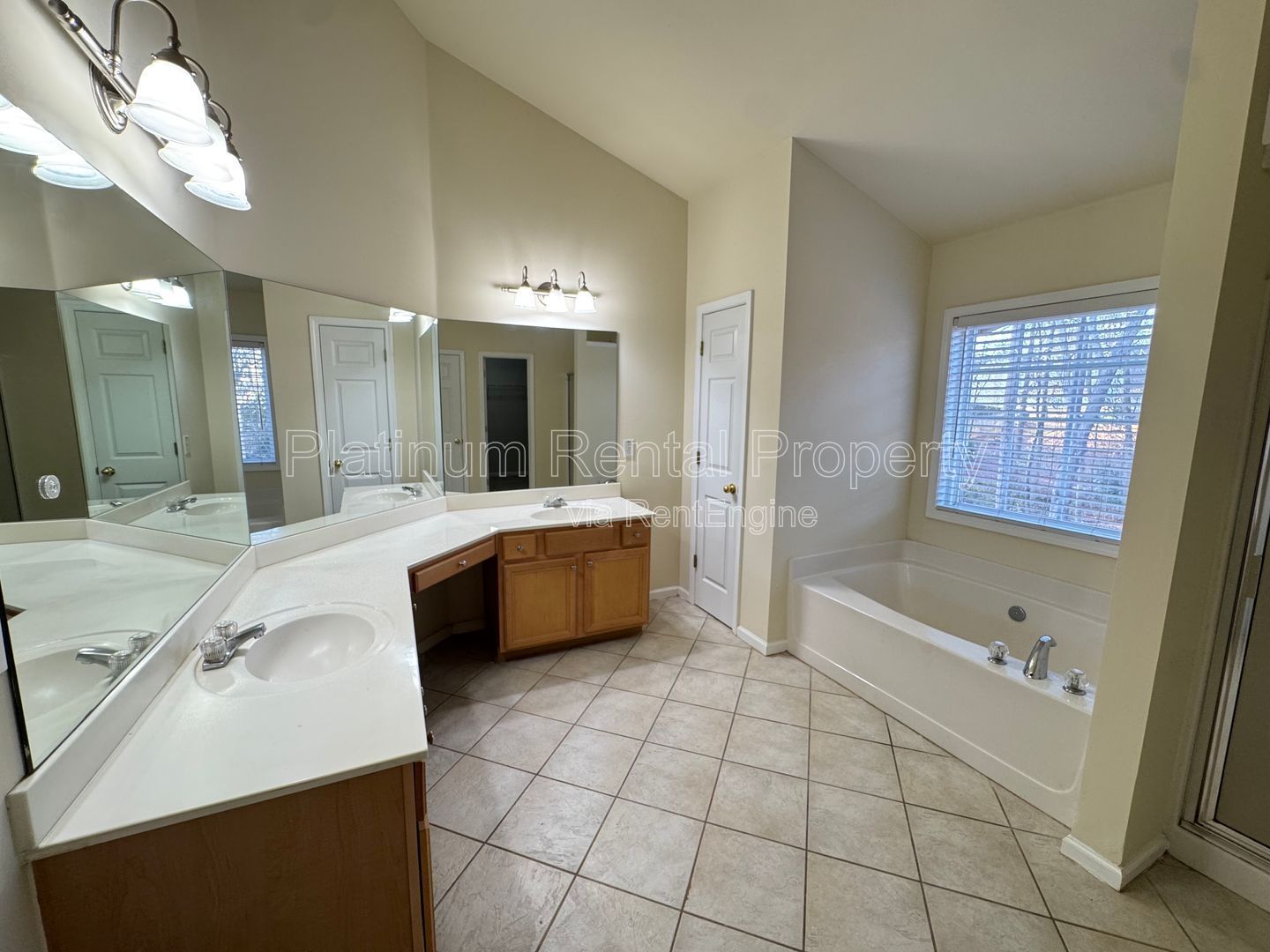 Beautiful, spacious 4 bedroom home in Kennesaw by Platinum Property Management Services, Inc. property image