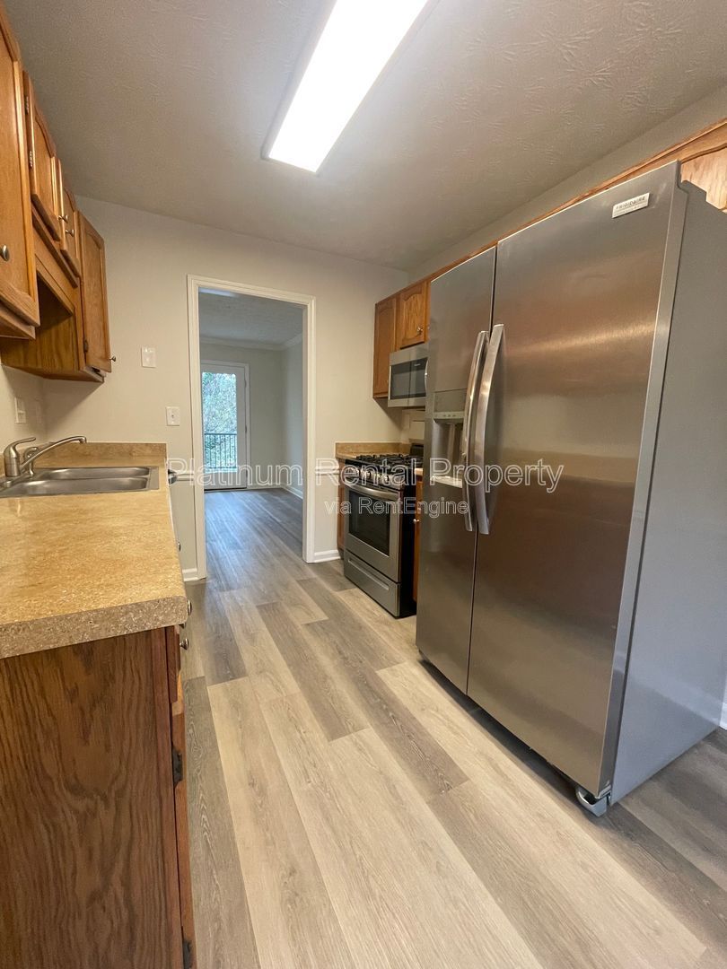 Newly updated 2-bedroom, townhome in convenient Smyrna location, by Platinum Property Management Services, Inc. property image