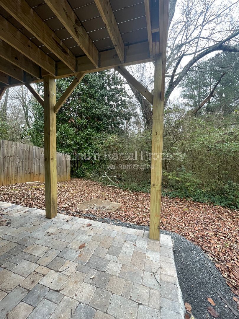 Newly updated 2-bedroom, townhome in convenient Smyrna location, by Platinum Property Management Services, Inc. property image