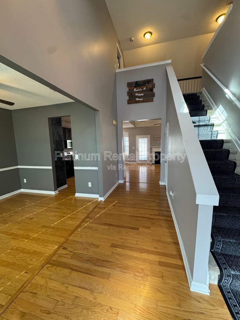 4 Bedroom home on fenced corner lot in Dacula for rent by Platinum Property Management Services, Inc. property image