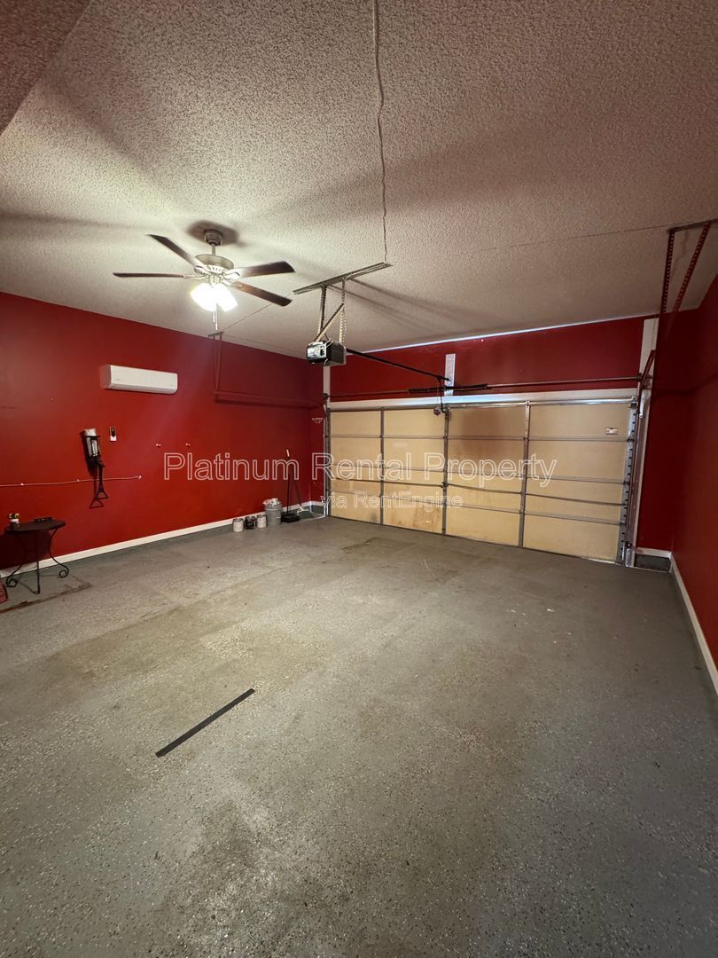 4 Bedroom home on fenced corner lot in Dacula for rent by Platinum Property Management Services, Inc. property image