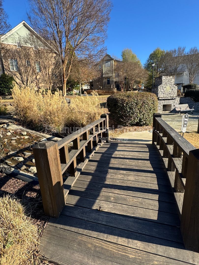 Amazing 3 bedroom home in Upper Westside Atlanta by Platinum Property Management Services, Inc. property image