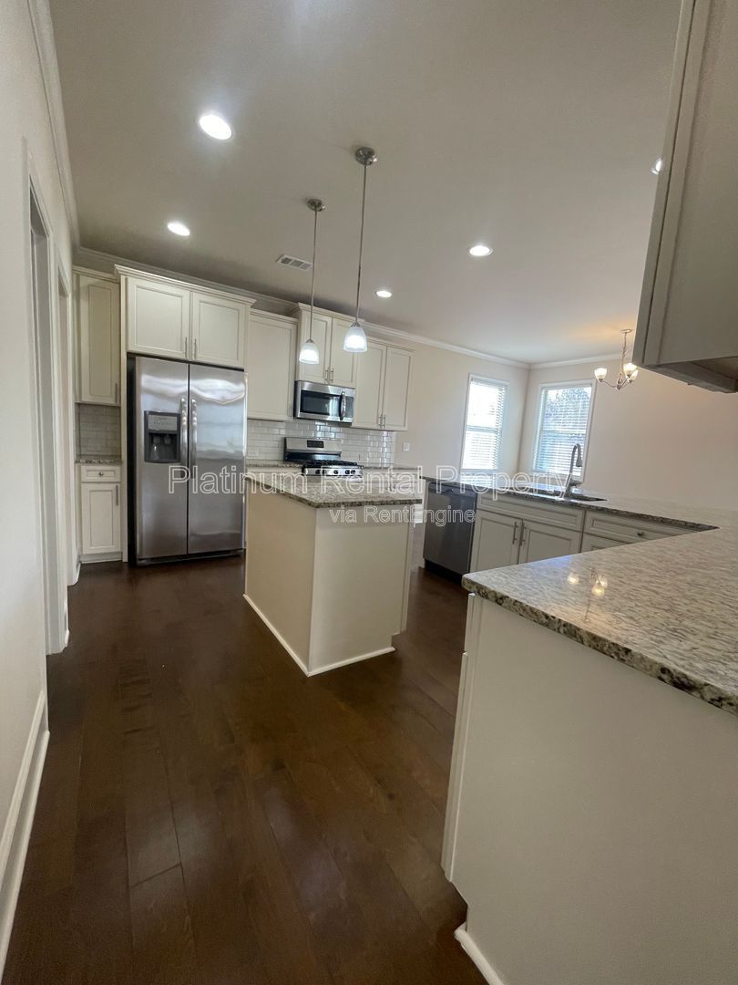 Gorgeous 5-bedroom home in award winning school district in North Forsyth County by Platinum Property Management Services, Inc. property image