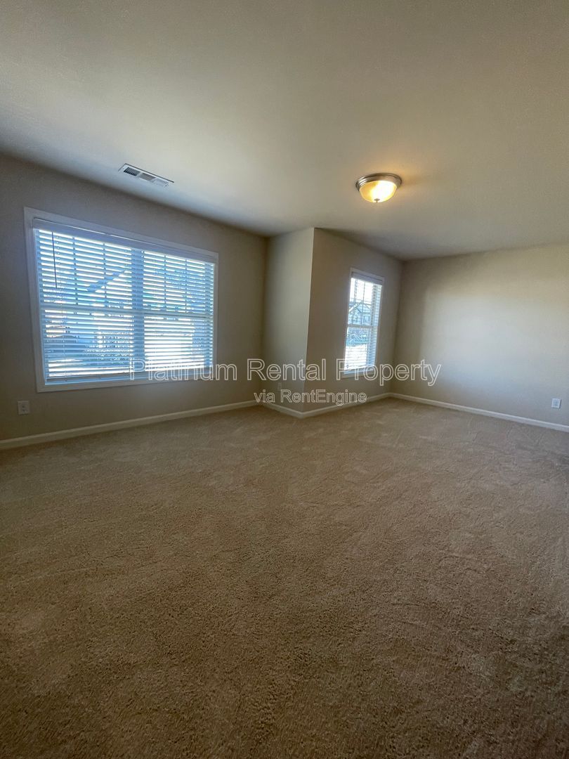 Gorgeous 5-bedroom home in award winning school district in North Forsyth County by Platinum Property Management Services, Inc. property image