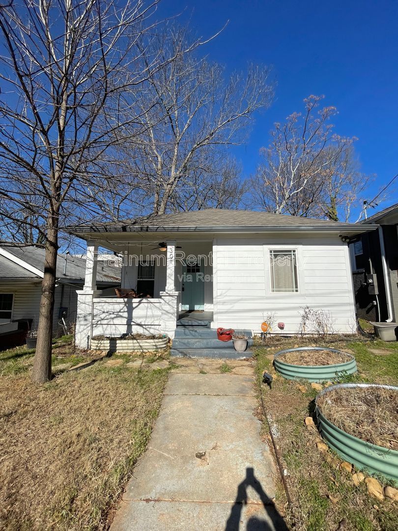 Charming, remodeled 1920's bungalow in the heart of south Atlanta, by Platinum Property Management Services, Inc. property image