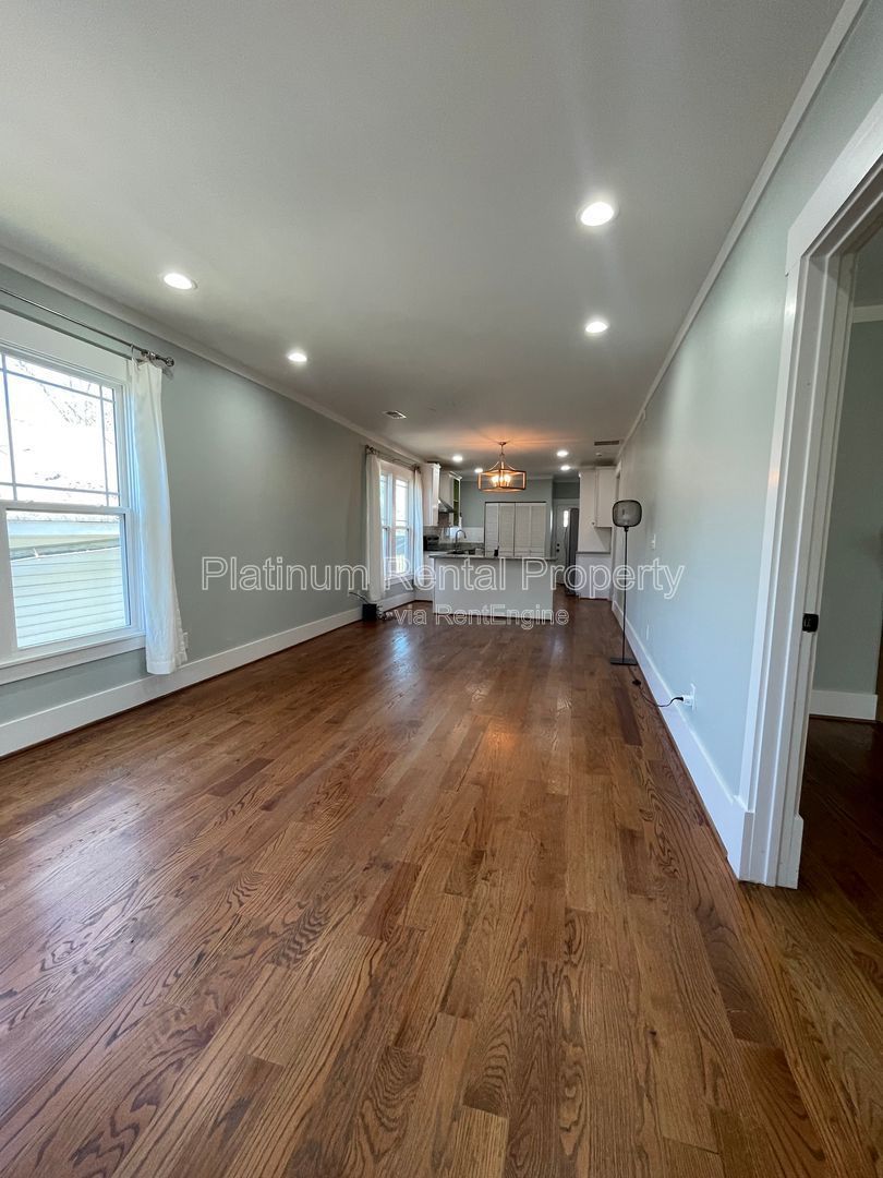 Charming, remodeled 1920's bungalow in the heart of south Atlanta, by Platinum Property Management Services, Inc. property image