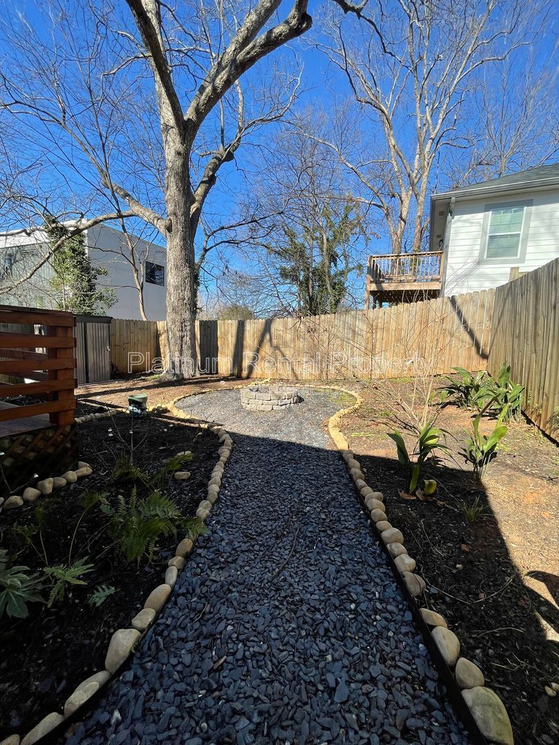 Charming, remodeled 1920's bungalow in the heart of south Atlanta, by Platinum Property Management Services, Inc. property image