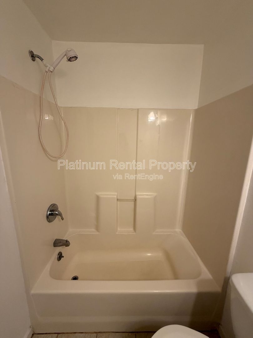 2 Bedroom home in Decatur For Rent by Platinum Property Management Services, Inc. property image