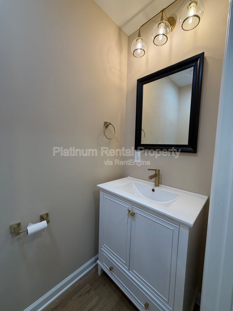 Completely RENOVATED and UPDATED 3 bedroom 3.5 Brick Ranch home for rent in Decatur by Platinum Property Management Services, Inc. property image