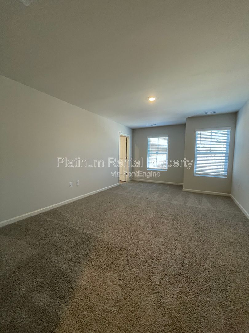 BRAND NEW 3 bedroom, 2.5 bathroom home just minutes away from downtown Dahlonega by Platinum Property Management Services, Inc. property image