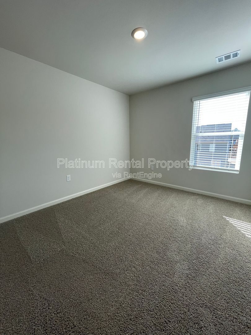 BRAND NEW 3 bedroom, 2.5 bathroom home just minutes away from downtown Dahlonega by Platinum Property Management Services, Inc. property image