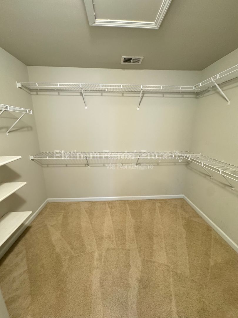 Stunning and immaculate 3 bedroom home in desirable Lithonia community by Platinum Property Management Services, Inc. property image