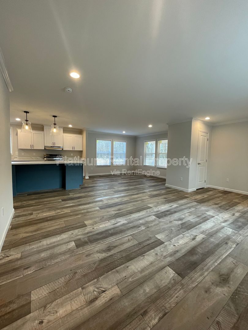 Brand NEW, 3-bedroom home in Gainesville, by Platinum Property Management Services, Inc. property image