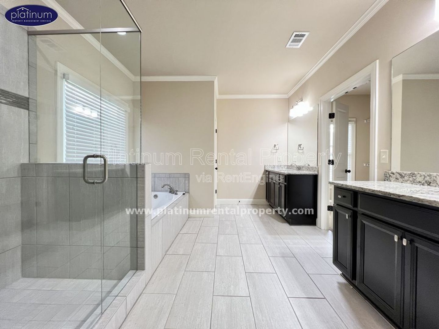 Gorgeous, 5 bedroom, executive home in convenient Marietta, off of Piedmont Road by Platinum Property Management Services, Inc. property image