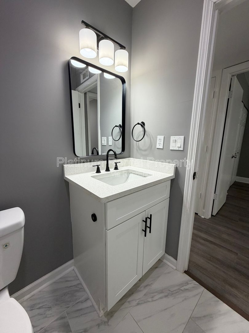 Completely UPDATED 2 bedroom unit in Monroe for rent by Platinum Property Management Services, Inc. property image