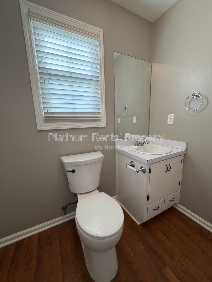 3 Bedroom Auburn Home with large lot For Rent by Platinum Property Management Services, Inc. property image