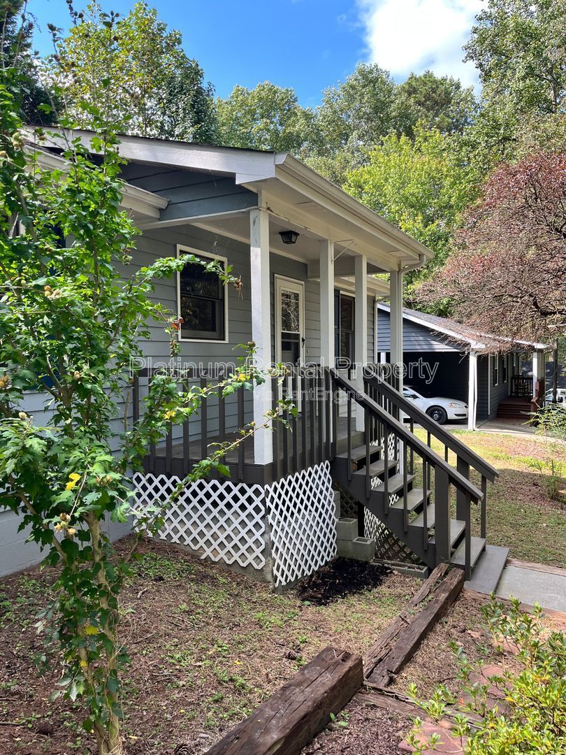 Charming, 2-bedroom cottage in Cumming by Platinum Property Management Services, Inc. property image