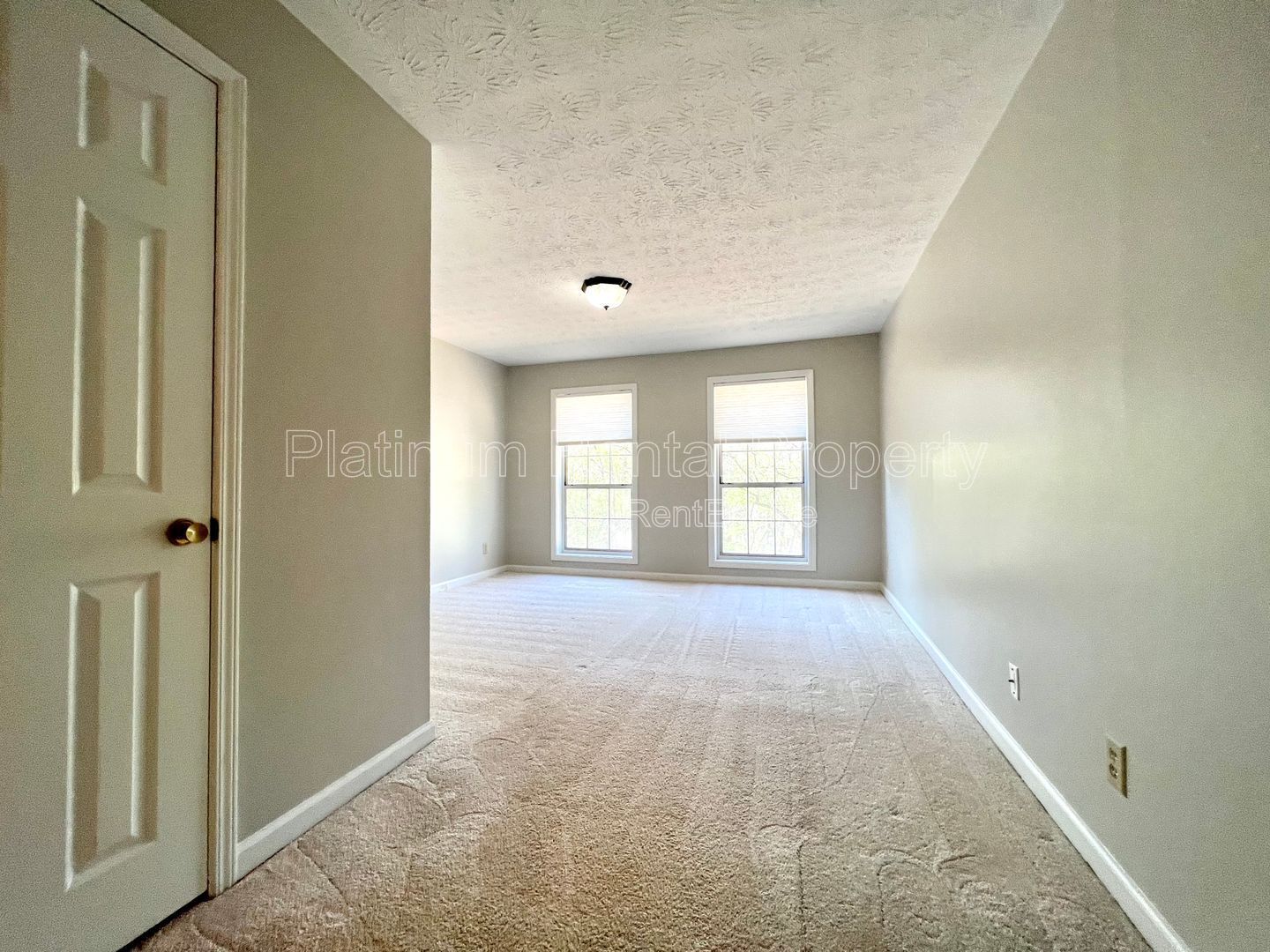 Beautiful, 2 bedroom condo in convenient Atlanta location by Platinum Property Management Services, Inc. property image