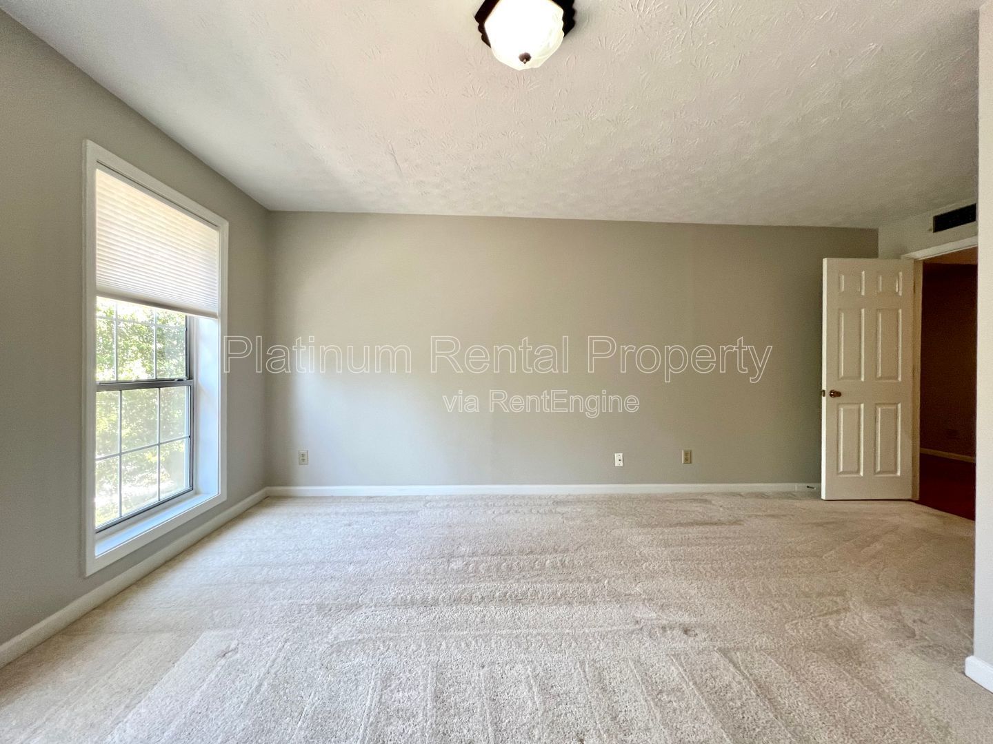 Beautiful, 2 bedroom condo in convenient Atlanta location by Platinum Property Management Services, Inc. property image