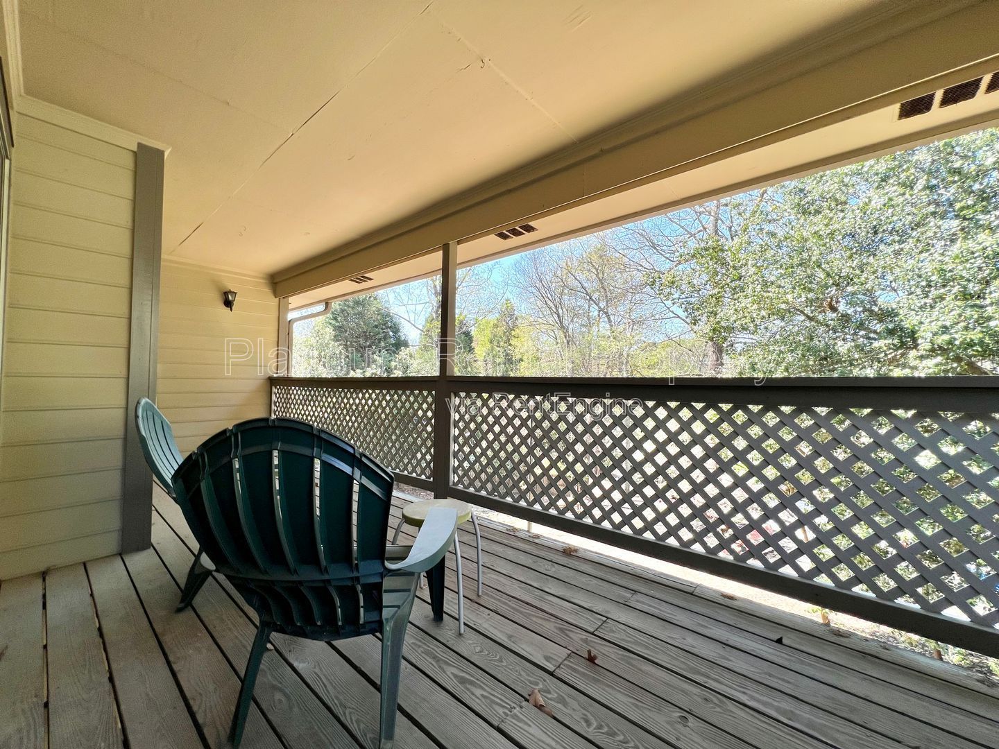 Beautiful, 2 bedroom condo in convenient Atlanta location by Platinum Property Management Services, Inc. property image