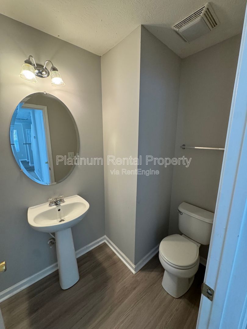 Charming 3 bedroom home in desirable Bridgetowne subdivision in North Forsyth County, by Platinum Property Management Services, Inc. property image