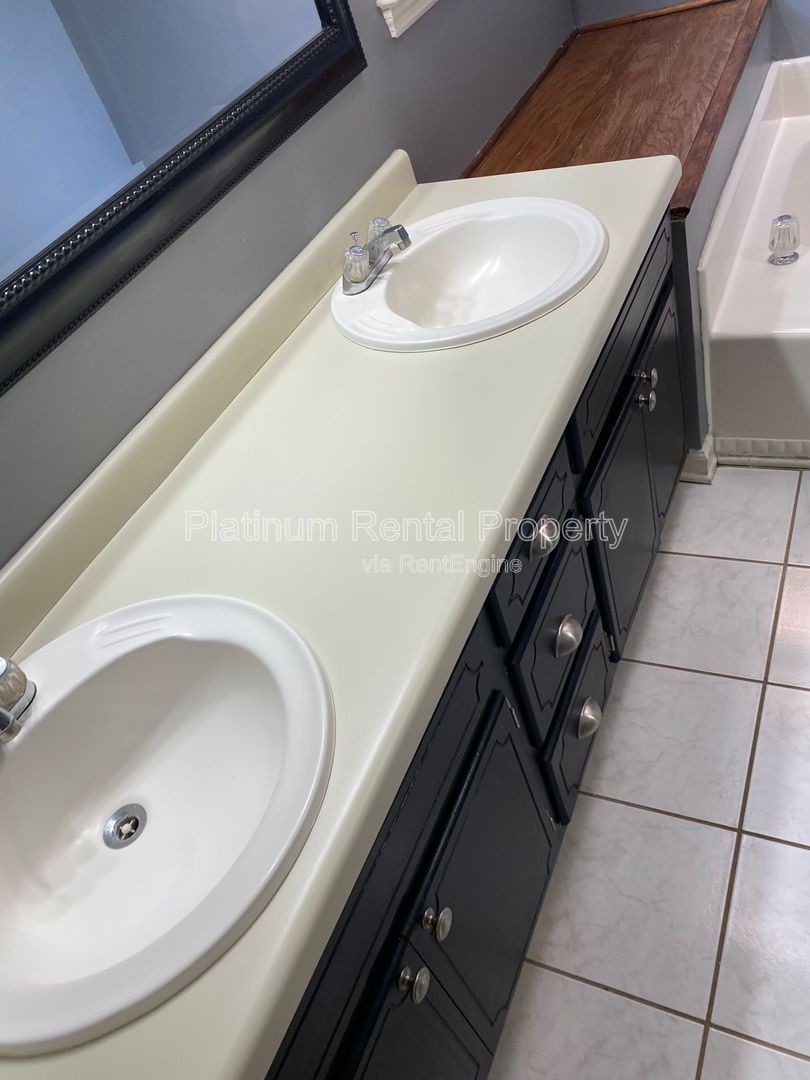 Adorable 3 bedroom Kennesaw Home For Rent by Platinum Property Management Services Inc. property image