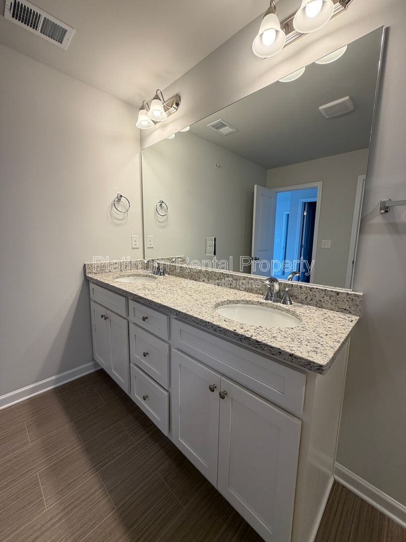 BRAND NEW 3 Bedroom Townhome in Kennesaw by Platinum Property Management Services, Inc. property image