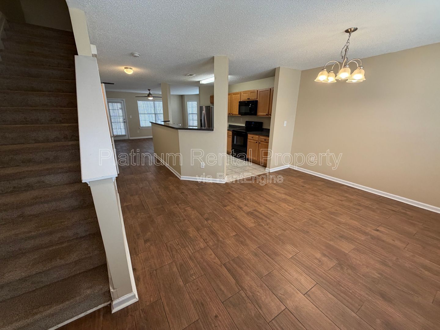 2 Bedroom, 2.5 Bathroom END unit townhome in Atlanta for rent by Platinum Property Management Services, Inc. property image