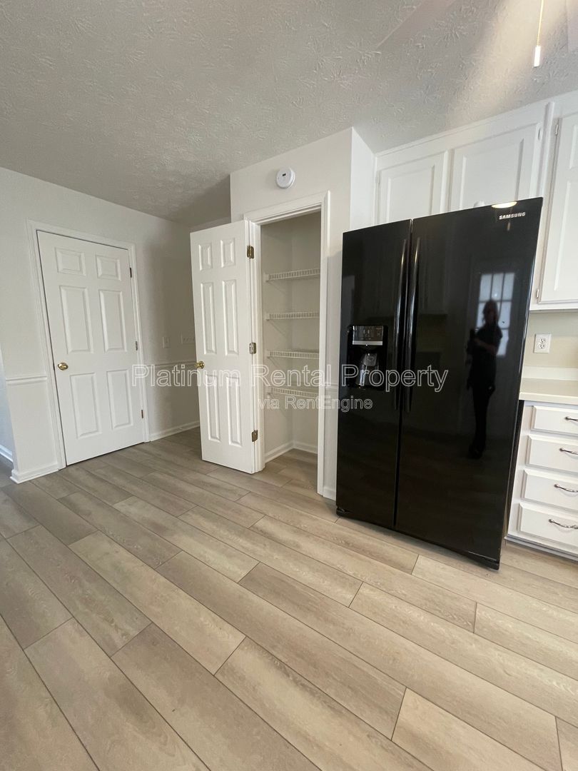 Charming, ranch floorplan with an upstairs bonus room in desirable Loganville neighborhood, by Platinum Property Management Services, Inc. property image