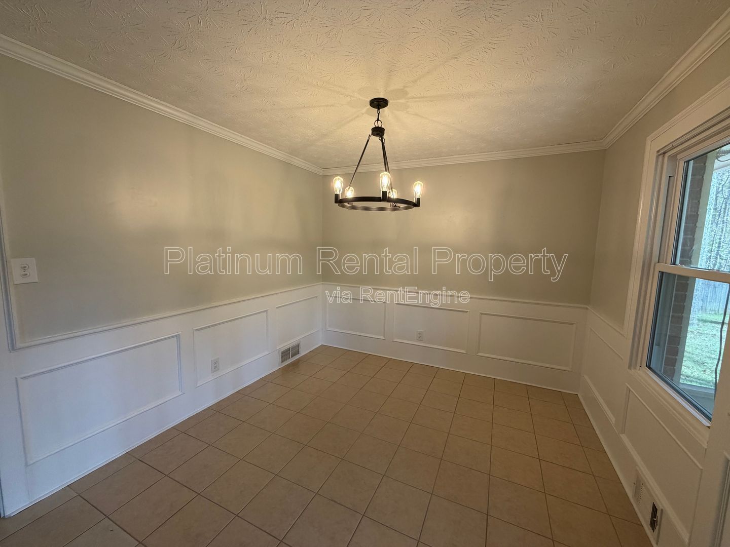 Clean and Cute 3 bedroom Brick Ranch home for rent in Snellville by Platinum Property Management Services, Inc. property image