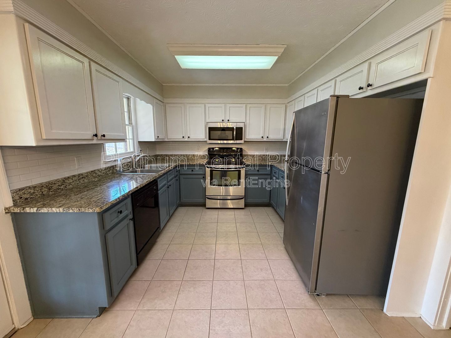 Clean and Cute 3 bedroom Brick Ranch home for rent in Snellville by Platinum Property Management Services, Inc. property image